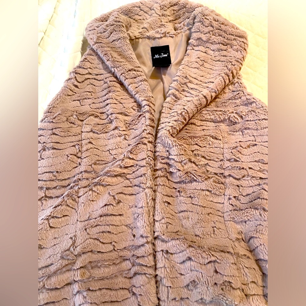 Me Jane. Faux Fur Jacket